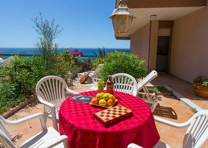 Moderne Avec Terrasse, Parking Et Wifi - Fr-1-196-178 דירה *